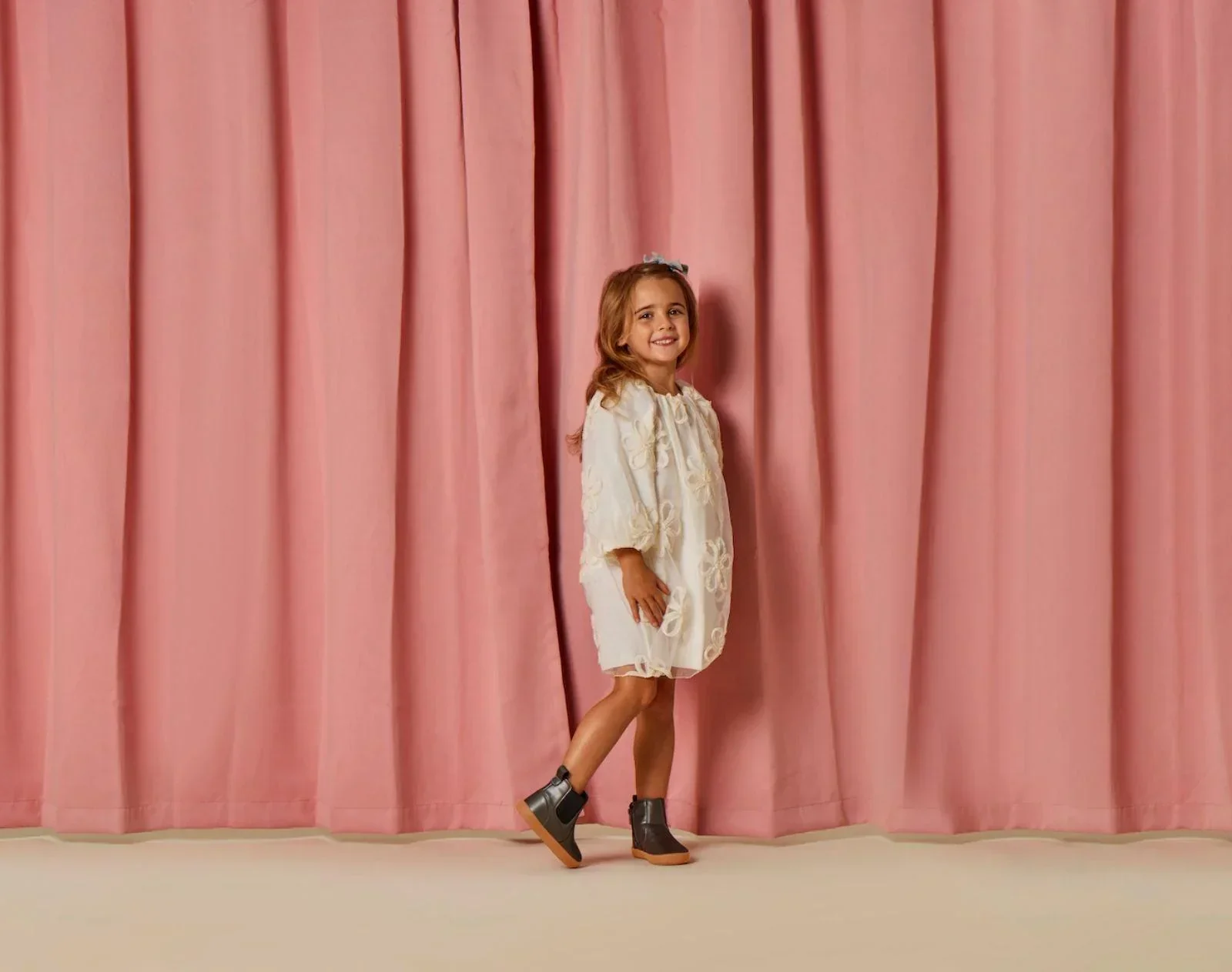 Chelsea Boots - Image 10