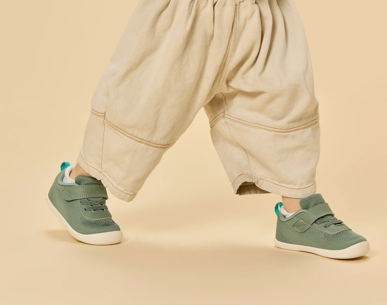 DuoKnit Sneakers - Image 9