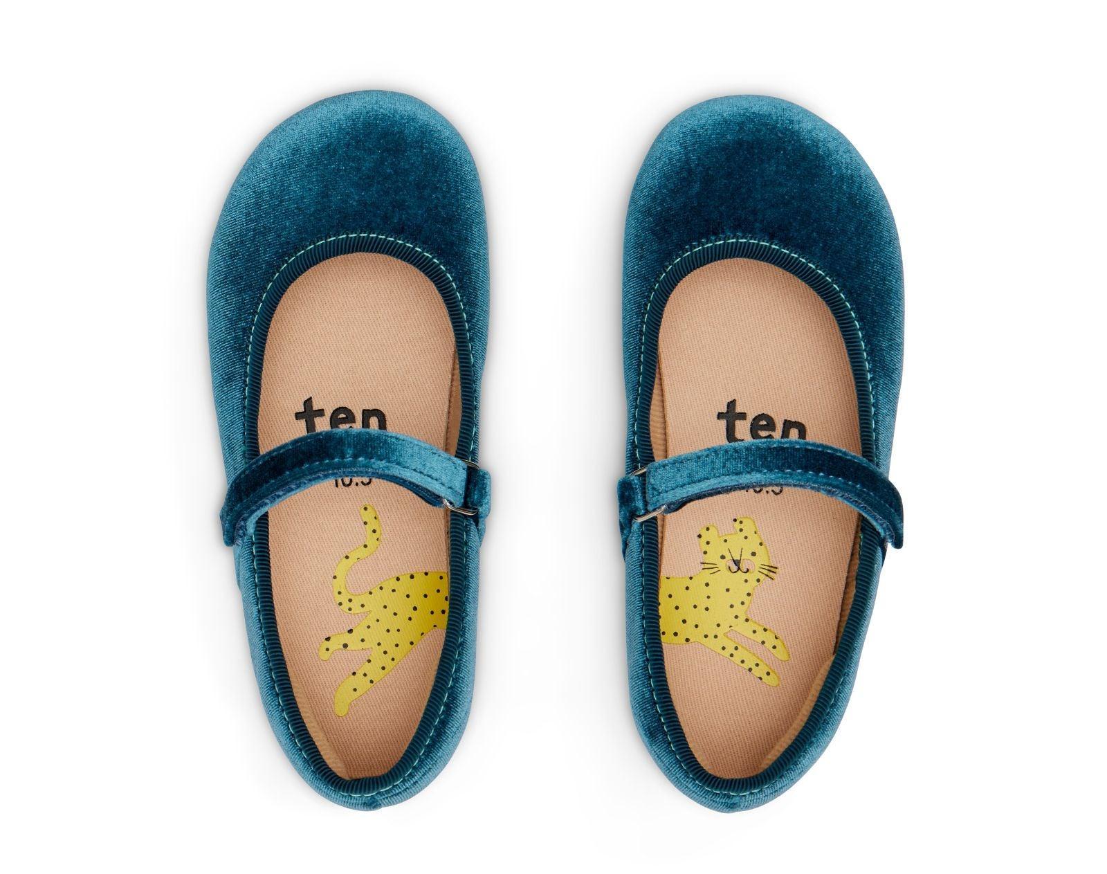 Velvet Ballet Flats (2025) - Image 4